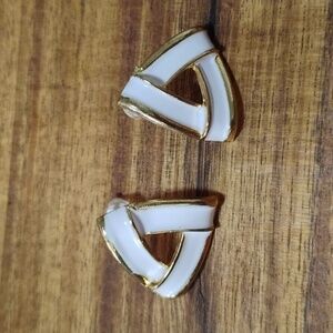 New Elegant Gold and White Triangle Earrings